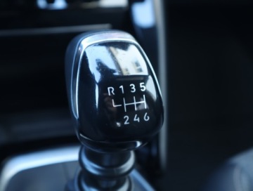 Peugeot 2008 II SUV 1.2 PureTech 100KM 2023 Peugeot 2008 1.2 PureTech, Salon Polska, zdjęcie 12