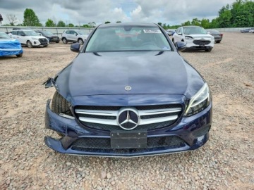 Mercedes Klasa C W205 2019 Mercedes-Benz Klasa C 2019 C300 4MATIC 2.0 Benzyna 255KM, zdjęcie 5