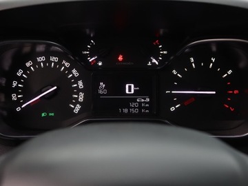 Citroen C3 Aircross  I Crossover 1.2 PureTech 131KM 2017 Citroen C3 Aircross 1.2 PureTech, Salon Polska, zdjęcie 10