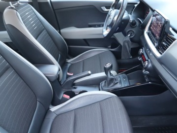 Kia Stonic I Crossover 1.0 T-GDI 100KM 2020 Kia Stonic 1.0 T-GDI, Salon Polska, Serwis ASO, zdjęcie 8