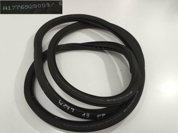 MERCEDES A W177 2019 ПРОКЛАДКА ПЕРЕДНЕЙ КУЗОВА