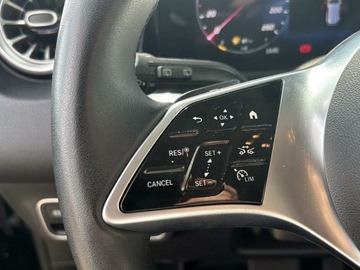 Mercedes GLB SUV 1.3 200 163KM 2023 Mercedes-Benz GLB 200 Podgrzewana kierownica/ Gwar, zdjęcie 23