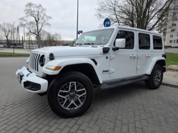 Jeep Wrangler IV Sahara Plug-In Seria 6 2.0 4xe 381KM 2023 JEEP WRANGLER Sahara High Altitude, 2.0l 4xe Plug-in-Hybrid 381KM 17,652km, zdjęcie 2