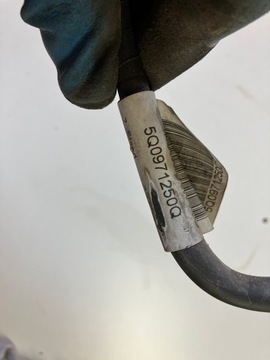 PŘÍVOD KABEL HMOTA KAPOTA GOLF VII 7 5Q0971250Q