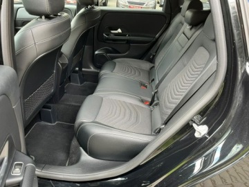 Mercedes Klasa B W247 2020 Mercedes B 180 Automat Elektryczna klapa FV23%, zdjęcie 10