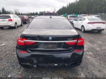 BMW Seria 7 G11-G12 2016 BMW Seria 7 2016 BMW 750I XDRIVE 4.4 Benzyna 445KM, zdjęcie 12