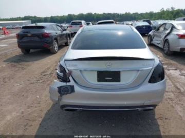 Mercedes Klasa C W205 2020 Mercedes-Benz Klasa C 2020 Mercedes-Benz C-Class C 300 4MATIC Sedan 2.0, zdjęcie 14