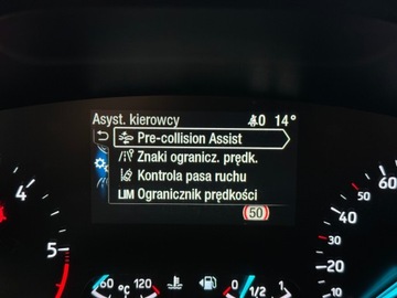 Ford Focus III Kombi Facelifting 1.5 TDCi 120KM 2018 Ford Focus ST Line / CarPlay/AndroidAuto / Nawigac, zdjęcie 22