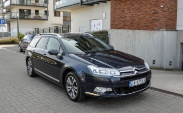 Citroen C5 III Tourer 2.0 BlueHDi 180KM 2015 Citroen C5 2,0HDI (180KM) Automat Lift Skory 2015 r. 2.0 Diesel 180KM, zdjęcie 5