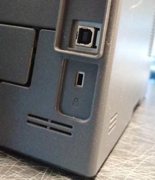 Защитный трос с комбинацией для принтера ноутбука, обеспечивающий безопасность