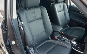 Mitsubishi Outlander III 2017 Mitsubishi Outlander Mitsubishi Outlander 2.0 4WD Top 2.0 Hybryda Plug-in, zdjęcie 30