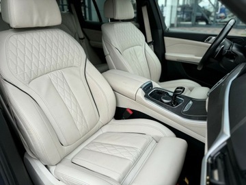 BMW X5 G05 SUV 3.0 30d 286KM 2022 BMW X5 BMW X5 30d, INDIVIDUAL, 286KM, M-Sport, Sha, zdjęcie 11