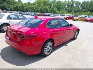 Alfa Romeo Giulia II Sedan Facelifting 2.0 Turbo 280KM 2022 Alfa Romeo Giulia Sprint 2022 2.0l 2.0 Benzyna 280KM, zdjęcie 5