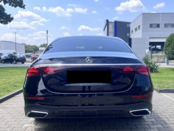 Mercedes Klasa E W214 Sedan 2.0 200 204KM 2025 E Klasa 200 4-Matic AMG 2.0 (204KM) 2025, zdjęcie 2