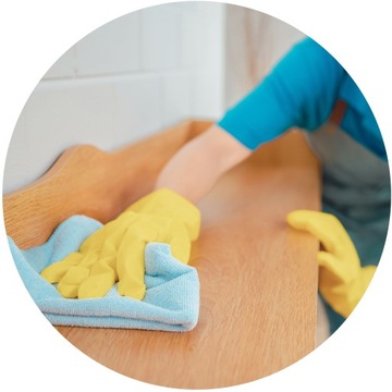 ШКАФ ДЛЯ СТИРАЛЬНОЙ МАШИНЫ В ВАННОЙ, БЕЛЫЙ СТОЛБ, ПОЛКА