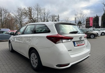 Toyota Auris II Touring Sports Facelifting 1.4 D-4D 90KM 2015 Toyota Auris Salon Polska. Serwis ASO, FV-VAT 23 1.4 Diesel 90KM, zdjęcie 20