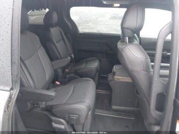 Toyota Sienna III 2025 Toyota Sienna Platinum, 2025r., 4x4, 2.5L 2.5 Benzyna 245KM, zdjęcie 9