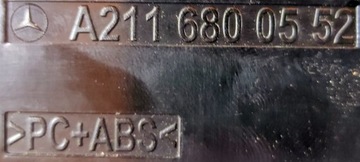 MERCEDES W211 2.2CDI 02-09R PANEL KNOFLÍKU