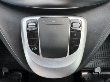 Mercedes Klasa V W447 Długi Facelifting 2.0 220d 163KM 2022 Mercedes-Benz Klasa V V 220d Polski Salon 8-osobowa Darmowy raport AutoD, zdjęcie 17