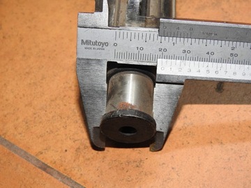 Вал редуктора Ursus C-330, вилочный погрузчик Рак Сухеднюв