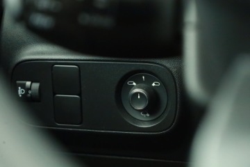 Citroen C3 III Hatchback Facelifting 1.2 PureTech 83KM 2022 Citroen C3 1.2 PureTech, Salon Polska, Serwis ASO, zdjęcie 17