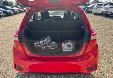 Toyota Yaris III Hatchback 5d Facelifting 1.0 VVT-i 69KM 2017 Toyota Yaris Polski salon Benzyna 69KM, zdjęcie 5