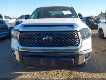 Toyota Tundra II 2021 Toyota Tundra 2021r., SR5, od ubezpieczalni 5.7 Benzyna 381KM, zdjęcie 1
