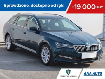 Skoda Superb III Kombi Facelifting 2.0 TSI 190KM 2021 Skoda Superb 2.0 TSI, Salon Polska, 1. Właściciel