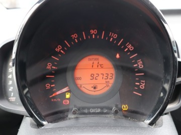 Toyota Aygo II Hatchback 5d 1.0 VVT-i 69KM 2016 Toyota Aygo 1.0 VVT-i, Salon Polska, Klima, zdjęcie 10