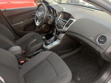 Chevrolet Cruze Hatchback 5d 2.0 VCDI 16V DOHC 163KM 2011 `Chevrolet Cruze 2.0 D 163 KM Klimatyzacja Navi Super Stan, zdjęcie 5
