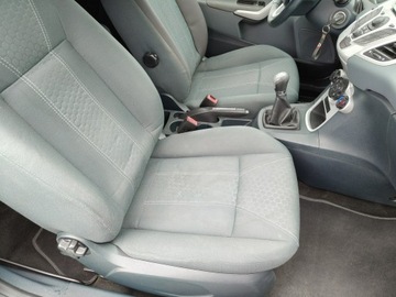 Ford Fiesta VII Hatchback 5d 1.6 Ti-VCT 120KM 2010 Ford Fiesta Pakiet ST-line, zdjęcie 11