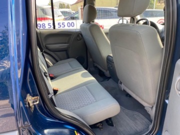 Jeep Cherokee III 2.8 CRDi 163KM 2005 Jeep Cherokee AUTOMAT 4X4 KLIMATYZACJA HAK SERWISOWANY OPLACONY GWARANCJA, zdjęcie 6