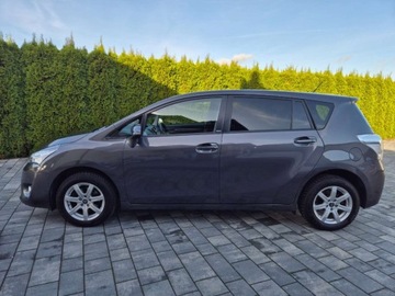 Toyota Verso Minivan Facelifting 1.8 Valvematic 147KM 2016 Toyota Verso 1.8 Benz Zadbany 1.8 Benzyna 147KM, zdjęcie 4
