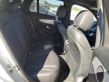 Mercedes GLC C253 2020 Mercedes-Benz GLC 2020 r., 2,0L 300 4MATIC 2.0 Benzyna 255KM, zdjęcie 11