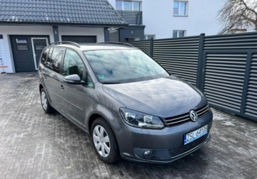Volkswagen Touran II 1.6 TDI 105KM 2011 Volkswagen Touran Sprowadzony Ubezpieczony Zarejestrowany 1.6 Diesel, zdjęcie 1
