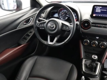 Mazda CX-3 Crossover 2.0 SKY-G 120KM 2018 Mazda CX-3 2.0 Skyactiv-G, Skóra, Klima, zdjęcie 6