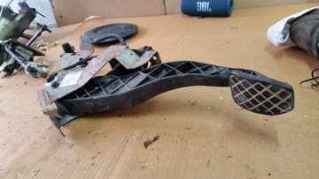 VW T6 ПЕДАЛЬ СЦЕПЛЕНИЯ 7E1721059E