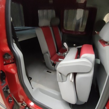 Volkswagen Caddy III Kombi 1.9 TDI 75KM 2006 Volkswagen Caddy Volkswagen Caddy 1.9TDI Hak Klimatyzacja Bez Korozji, zdjęcie 21