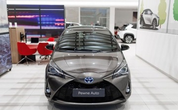 Toyota Yaris III Hatchback 5d Facelifting Hybrid 100KM 2017 Toyota Yaris Hybrid 100 Selection 1.5 Hybryda 100KM, zdjęcie 1