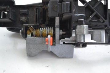 FORD FUSION 2012 LHD KLIKA VNĚJŠÍ DVEŘE ZADNÍ PRAVÁ STRANA