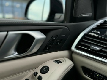 BMW X5 G05 SUV 3.0 30d 286KM 2022 BMW X5 BMW X5 30d, INDIVIDUAL, 286KM, M-Sport, Sha, zdjęcie 20