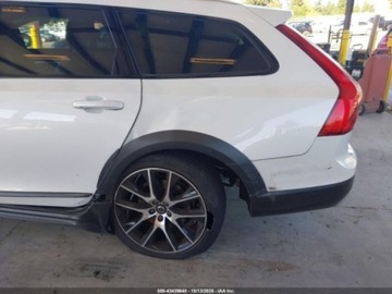 Volvo 2020 Volvo V90 Cross Country 2020 VOLVO V90 CROSS COUNTRY T6 2.0 Benzyna 316KM, zdjęcie 4