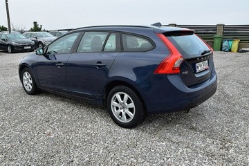 Volvo V60 I Kombi 1.6 DRIVe 115KM 2013 Volvo V60 1,6d2 115KM NAVI ALU PÓŁ-SKÓRA, zdjęcie 25