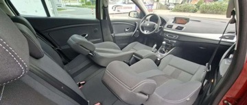 Renault Megane III Hatchback 2.0 16v TCe 180KM 2009 Renault Megane Renault Megane 2.0 16V TCE Privilege 2.0 Benzyna 180KM, zdjęcie 15