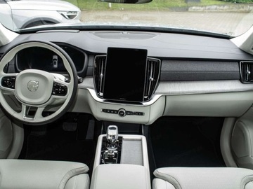 Volvo XC90 II 2025 VOLVO XC90 B5 AWD Ultra Dark 7os Suv 2.0(244KM) 2025, zdjęcie 9