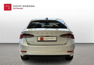 Skoda Octavia IV Liftback 2.0 TDI 150KM 2021 Skoda Octavia 2.0 Diesel 150KM, zdjęcie 3