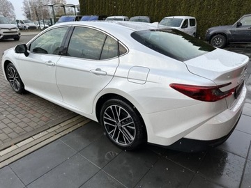 Toyota Camry IX 2025 Od ręki - Executive 2.5 Hybrid Dynamic Force 231KM | Podgrzewane fotele!, zdjęcie 3