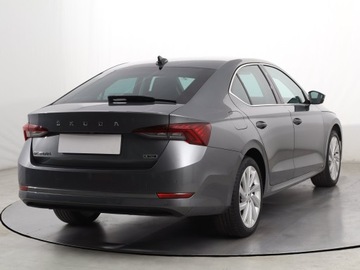 Skoda Octavia IV Liftback 1.5 TSI EVO 150KM 2022 Skoda Octavia 1.5 TSI e-tec, Salon Polska, zdjęcie 4