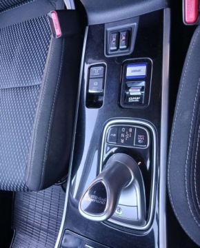 Mitsubishi Outlander III SUV PHEV Facelifting 2020 2.4 PHEV 224KM 2020 Mitsubishi Outlander Mitsubishi Outlander 2.4 4WD Diamant 2.4 224KM, zdjęcie 21