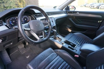 Volkswagen Passat B8 Alltrack Facelifting 2.0 TDI SCR 200KM 2021 Volkswagen Passat Bezwypadek 4Mot. LED Matrix ACC Kamera Skora Virtu, zdjęcie 5